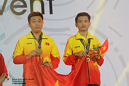 ꡼ No.004 | 18󥢥 㥫륿ѥХפθ֥˥󥰥֥ 2018פǡ¼ľ긶ܥबͥ