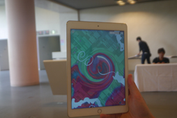 ���������꡼ No.008�Υ���ͥ������ / ��Eden Obscura�פ�Baiyon��˥��󥿥ӥ塼����Ʃ������Ρפؤθ��첽�Ǥ��ʤ����𤬸���Ū�ʥӥ��奢������߽Ф���