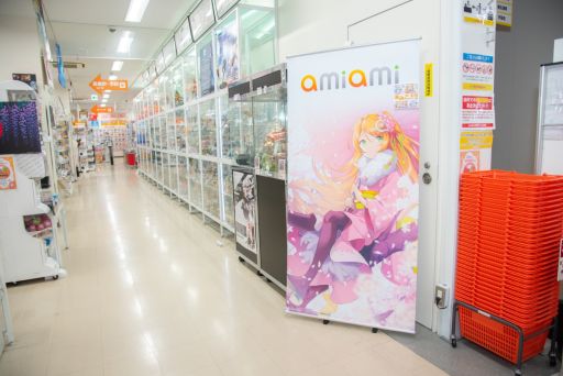 画像ギャラリー No.004のサムネイル画像 / 「アイドルマスター シャイニーカラーズ」のジュエリー缶バッジVol.1〜3を12月に発売