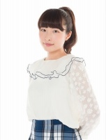 画像ギャラリー No.006のサムネイル画像 / 「レジェンヌ」,ヒロイン達を指導する歌唱講師・立歌響役に,元宝塚娘役のRiRiKAさんを起用。PV第2弾も公開に