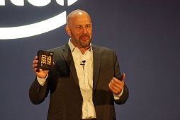 ꡼ No.001Υͥ / COMPUTEXϺ18ΥϥPCץåIntel