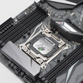 画像ギャラリー No.010のサムネイル画像 / 「Core i9-7900X」「Core i7-7740X」レビュー前編。10コアのSkylake-Xと4コアのKaby Lake-Xは誰のためのものか