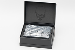 ꡼ No.006 | IntelNUC8I7HVKץӥ塼Radeon RX VegaܤCPUKaby Lake-GפϤɤ٤ޤǥŬ˥ץ쥤ǤΤ