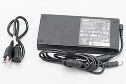 ꡼ No.013 | IntelNUC8I7HVKץӥ塼Radeon RX VegaܤCPUKaby Lake-GפϤɤ٤ޤǥŬ˥ץ쥤ǤΤ