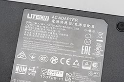 ꡼ No.014 | IntelNUC8I7HVKץӥ塼Radeon RX VegaܤCPUKaby Lake-GפϤɤ٤ޤǥŬ˥ץ쥤ǤΤ