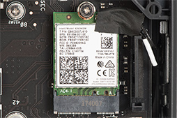 ꡼ No.022 | IntelNUC8I7HVKץӥ塼Radeon RX VegaܤCPUKaby Lake-GפϤɤ٤ޤǥŬ˥ץ쥤ǤΤ