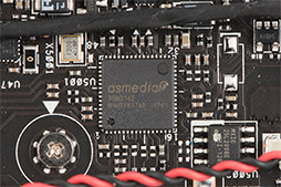 ꡼ No.023 | IntelNUC8I7HVKץӥ塼Radeon RX VegaܤCPUKaby Lake-GפϤɤ٤ޤǥŬ˥ץ쥤ǤΤ