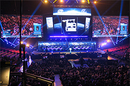 画像ギャラリー No.021のサムネイル画像 / Intelが秋葉原でPCゲームイベントを開催。シカゴでのeスポーツイベント観戦が当たるキャンペーンもスタート