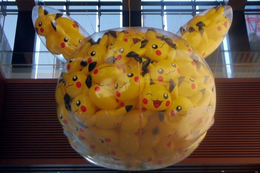 画像ギャラリー No.002のサムネイル画像 / あらゆる年齢層のトレーナー達が竜王の座を目指し,頭脳戦に挑んだ「第3回 ポケモン竜王戦」レポート