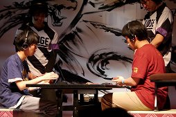 画像ギャラリー No.014のサムネイル画像 / あらゆる年齢層のトレーナー達が竜王の座を目指し,頭脳戦に挑んだ「第3回 ポケモン竜王戦」レポート