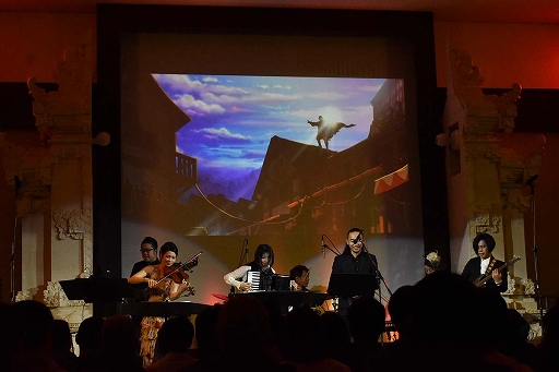 ���������꡼ No.051�Υ���ͥ������ / �֥��ȥꥨ ����饤��׽�Υ��ե饤�󥤥٥�Ȥ��ݡ��ȡ������ͥ�ؤΥ��ߥ���ʥȡ������硼�䡤��������BGM�������դ��礤������