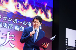 画像ギャラリー No.008のサムネイル画像 / 「ドラゴンボール ファイターズ」の最強プレイヤーが集結。第31回 東京国際映画祭にて行なわれた招待制トーナメント大会“超(スーパー)マッチ”レポート