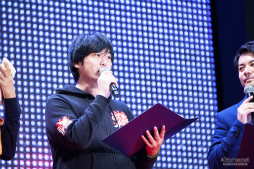 画像ギャラリー No.009のサムネイル画像 / 「ドラゴンボール ファイターズ」の最強プレイヤーが集結。第31回 東京国際映画祭にて行なわれた招待制トーナメント大会“超(スーパー)マッチ”レポート