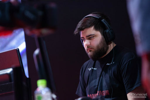 画像ギャラリー No.036のサムネイル画像 / 「ドラゴンボール ファイターズ」の最強プレイヤーが集結。第31回 東京国際映画祭にて行なわれた招待制トーナメント大会“超(スーパー)マッチ”レポート