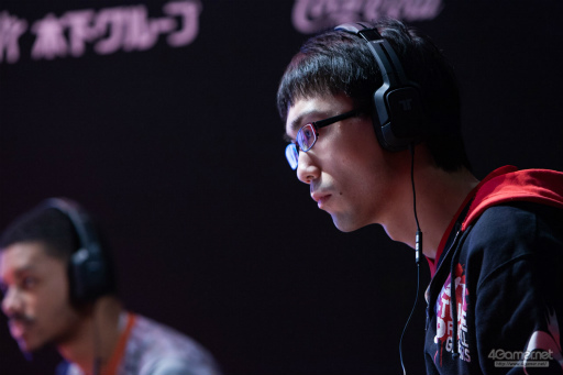 画像ギャラリー No.056のサムネイル画像 / 「ドラゴンボール ファイターズ」の最強プレイヤーが集結。第31回 東京国際映画祭にて行なわれた招待制トーナメント大会“超(スーパー)マッチ”レポート