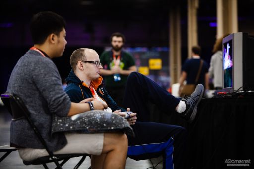 ꡼ No.020 | EVO2018襤¶ޤEVO2018ס2TwitterޤȤᡣ֥V4̾ۤ11꤬̾ܿ辡ؿʽ