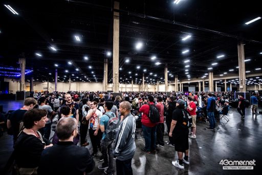 ꡼ No.031 | EVO2018襤¶ޤEVO2018ס2TwitterޤȤᡣ֥V4̾ۤ11꤬̾ܿ辡ؿʽ