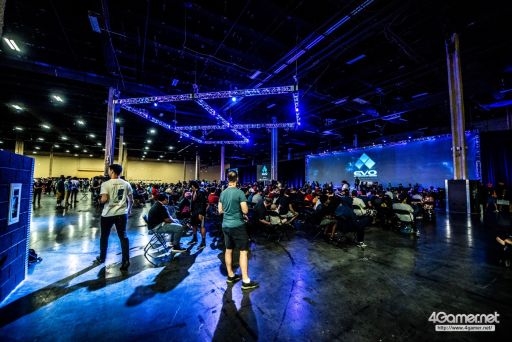 ꡼ No.050 | EVO2018襤¶ޤEVO2018ס2TwitterޤȤᡣ֥V4̾ۤ11꤬̾ܿ辡ؿʽ