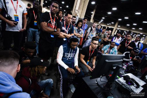 ꡼ No.064 | EVO2018襤¶ޤEVO2018ס2TwitterޤȤᡣ֥V4̾ۤ11꤬̾ܿ辡ؿʽ