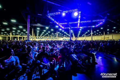 ꡼ No.073 | EVO2018襤¶ޤEVO2018ס2TwitterޤȤᡣ֥V4̾ۤ11꤬̾ܿ辡ؿʽ