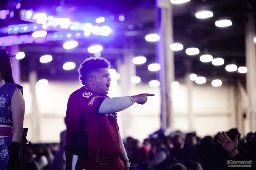 ꡼ No.083 | EVO2018襤¶ޤEVO2018ס2TwitterޤȤᡣ֥V4̾ۤ11꤬̾ܿ辡ؿʽ