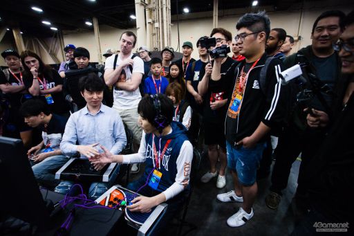 ꡼ No.098 | EVO2018襤¶ޤEVO2018ס2TwitterޤȤᡣ֥V4̾ۤ11꤬̾ܿ辡ؿʽ