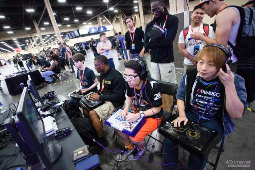 ꡼ No.119 | EVO2018襤¶ޤEVO2018ס2TwitterޤȤᡣ֥V4̾ۤ11꤬̾ܿ辡ؿʽ