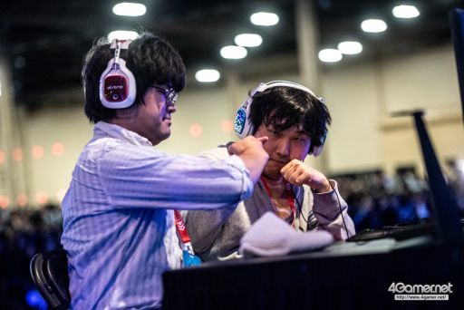 ꡼ No.127 | EVO2018襤¶ޤEVO2018ס2TwitterޤȤᡣ֥V4̾ۤ11꤬̾ܿ辡ؿʽ