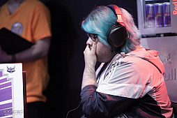 ꡼ No.076 | 辡ؤǸΥݥRed Bull DRAGON BALL FighterZ WORLD TOUR Japanץեȥݡ