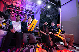 ꡼ No.081 | 辡ؤǸΥݥRed Bull DRAGON BALL FighterZ WORLD TOUR Japanץեȥݡ