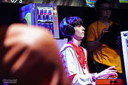 ꡼ No.092 | 辡ؤǸΥݥRed Bull DRAGON BALL FighterZ WORLD TOUR Japanץեȥݡ