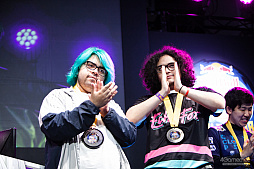 ꡼ No.113 | 辡ؤǸΥݥRed Bull DRAGON BALL FighterZ WORLD TOUR Japanץեȥݡ