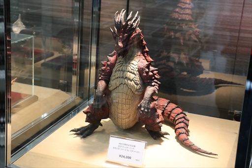 画像ギャラリー No.033のサムネイル画像 / 「モンスターハンター15周年展」メディア向け内覧会レポート。歴代モンスターを体感できるエリアや,「禁忌モンスター」の資料が目玉