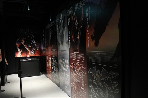 ���������꡼ No.010�Υ���ͥ������ / �֥�󥹥����ϥ󥿡�15��ǯŸ�פ��ѥ���åפ��Ʋ��͡������ӥ���о졣����ܴ����θ��Ǥ�����ǥ���������������ݡ���