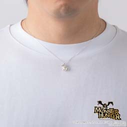 画像ギャラリー No.005のサムネイル画像 / 「モンスターハンター」シリーズの“オトモアイルー”と“オトモガルク”をモチーフにした新作ネックレスが登場