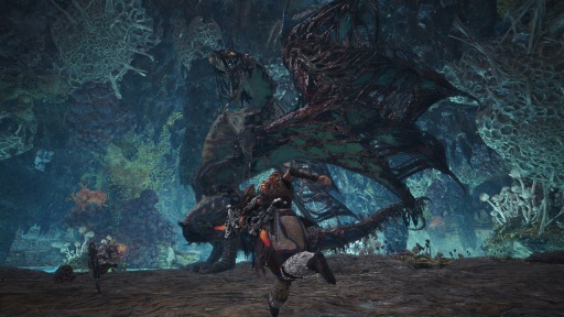 画像ギャラリー No.036のサムネイル画像 / PC/PS4版「MONSTER HUNTER: WORLD」,冬のアステラ祭「煌めきの宴」が11月30日より開催。「それは古龍の王たらん」がPS4版で配信