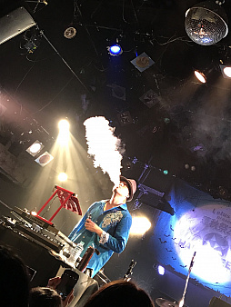 画像ギャラリー No.010のサムネイル画像 / マフィア梶田の二次元が来い!:第378回「半熟マフィアが歌うHEAVEN’S ROCKの蓮秋祭2017」