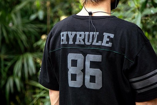 画像ギャラリー No.005のサムネイル画像 / 大人のためのゲームTシャツ“KOGフットボールTシャツ”の新シリーズがエディットモードより発売。新たにメトロイドとF-ZEROを追加