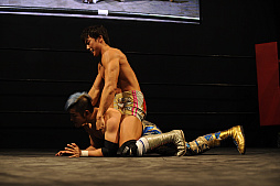 ꡼ No.012Υͥ / TGS 20174Gamer֡ˤơChampion Jockey SpecialפΥܥץ쥹šDDT򥲡˽ФPǥ˿å뤫̿䤤