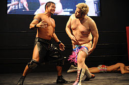 ꡼ No.016Υͥ / TGS 20174Gamer֡ˤơChampion Jockey SpecialפΥܥץ쥹šDDT򥲡˽ФPǥ˿å뤫̿䤤