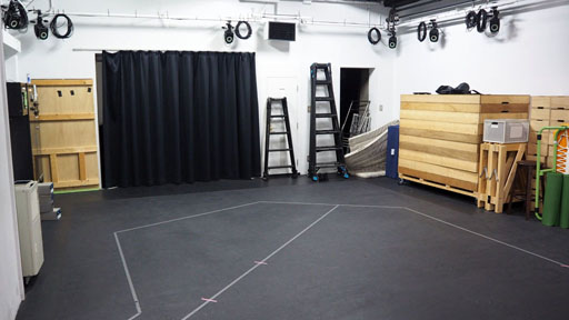 画像ギャラリー No.004のサムネイル画像 / 「スクメロ」で学ぶ,モーションキャプチャの制作現場。アクターのダンスが“3Dキャラのダンス”になる瞬間を見てきた