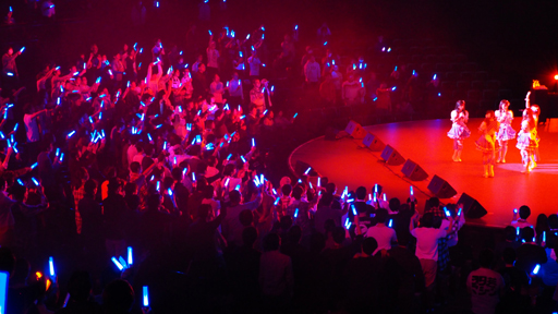 画像ギャラリー No.009のサムネイル画像 / 舞浜でレグルスが舞う! 「スクメロ」Apricot Regulus はじめての“特訓”ツアーEXのライブレポート