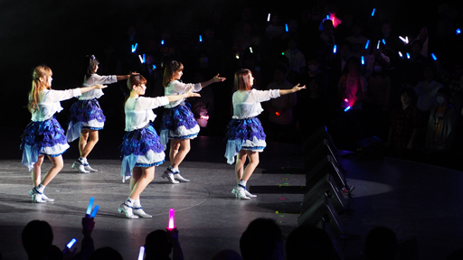 画像ギャラリー No.019のサムネイル画像 / 舞浜でレグルスが舞う! 「スクメロ」Apricot Regulus はじめての“特訓”ツアーEXのライブレポート