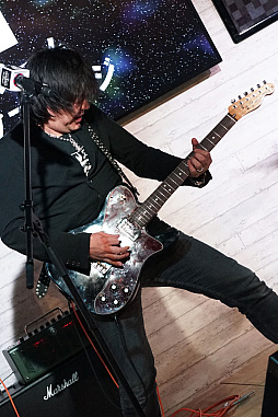 画像ギャラリー No.021のサムネイル画像 / ZUNTATA×SNK×ケイブが熱く対バン! タイトーステーション溝の口店の開店1周年を記念した特別イベントをレポート