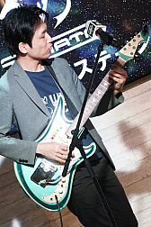 画像ギャラリー No.025のサムネイル画像 / ZUNTATA×SNK×ケイブが熱く対バン! タイトーステーション溝の口店の開店1周年を記念した特別イベントをレポート