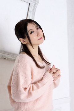 画像ギャラリー No.002のサムネイル画像 / 「シノビマスター 閃乱カグラ NEW LINK」飛鳥＆雪泉のサイン色紙が贈呈