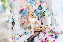 画像ギャラリー No.006のサムネイル画像 / 「アズールレーン」1周年直前生放送のMCにマフィア梶田さんを起用