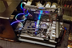 ���������꡼ No.016�Υ���ͥ������ / ����PC�ѡ������Colorful�����ܻԾ���ܳ�Ÿ�����ޤ��ϥ���ե��å���������8���ʤ���