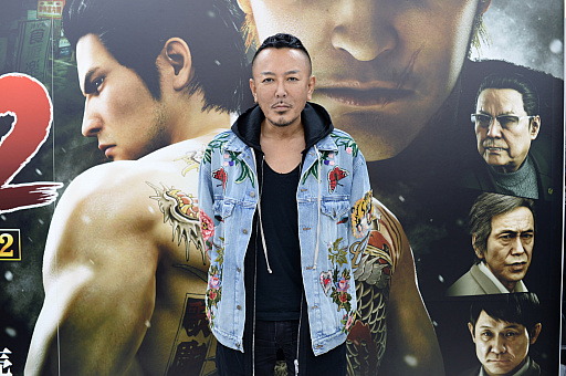 ꡼ No.001 | ζǡ 2ŹƬθͤݡȡ̭̾λؤΥ󥿥ӥ塼Ǻ