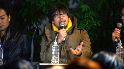 画像ギャラリー No.019のサムネイル画像 / 「龍が如く 極2」のファンイベントが大阪・道頓堀で開催。未公開シーンが披露されたステージの模様をスタッフ合同インタビューと共に掲載